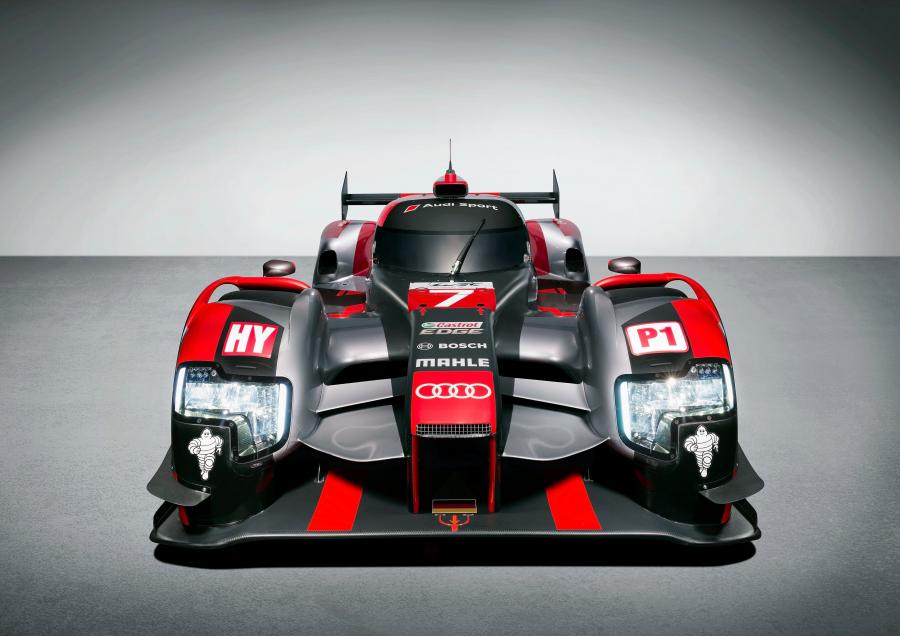  Audi R18 e-tron Quattro 2016 года  (фото 15 из 32)